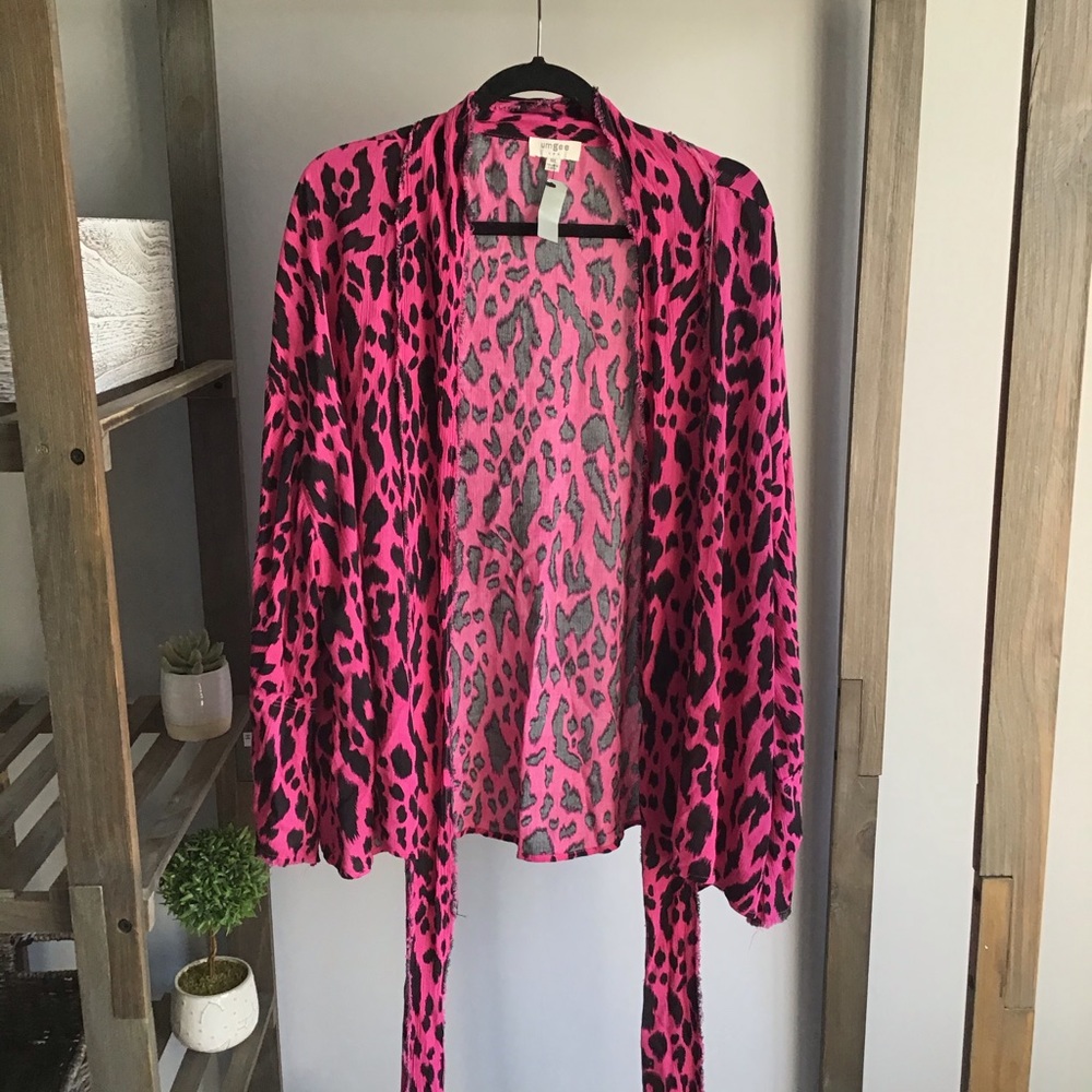 Umgee Hot Pink Animal Print Kimono NWT